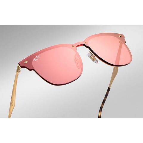 Blaze Clubmaster Unisex Sunglasses Gläser: Pink, Frame: Gold from Ray-Ban  on 21 Buttons