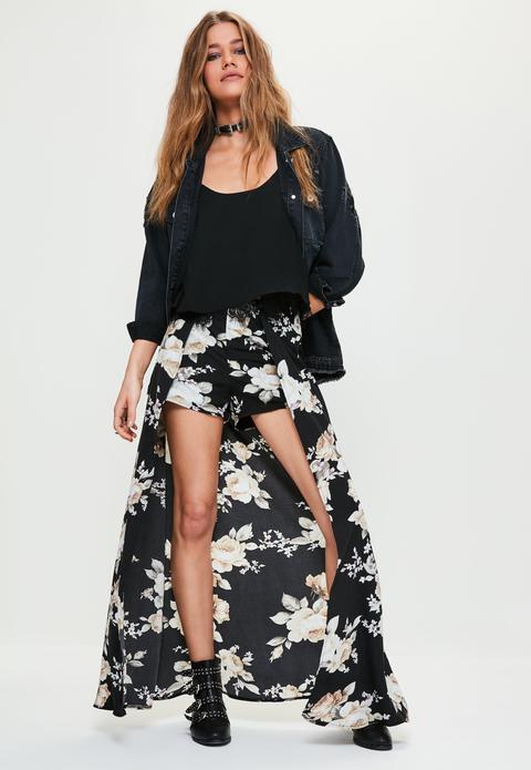 Black Floral Printed Chiffon Detail Maxi Shorts