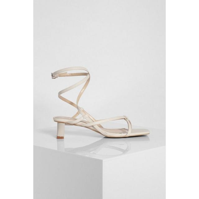 boohoo low heel sandals