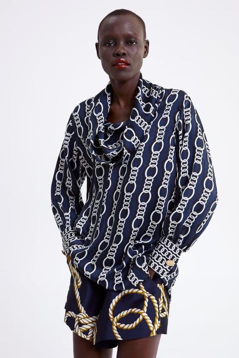 Blusa Estampado Cadenas de Zara en Buttons