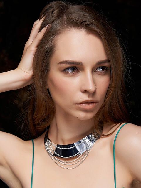 Chain Tassel Mirrored Metallic Torque