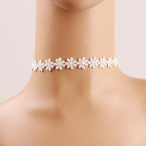 Collana Choker In Pizzo A Fiore All'uncinetto White