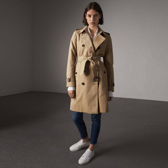 The Kensington – Long Trench Coat from Burberry on 21 Buttons