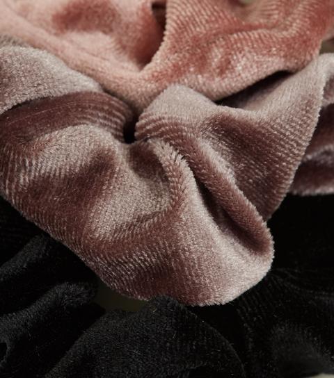 3 Pack Pink Mink And Black Velvet Scrunchies New Look