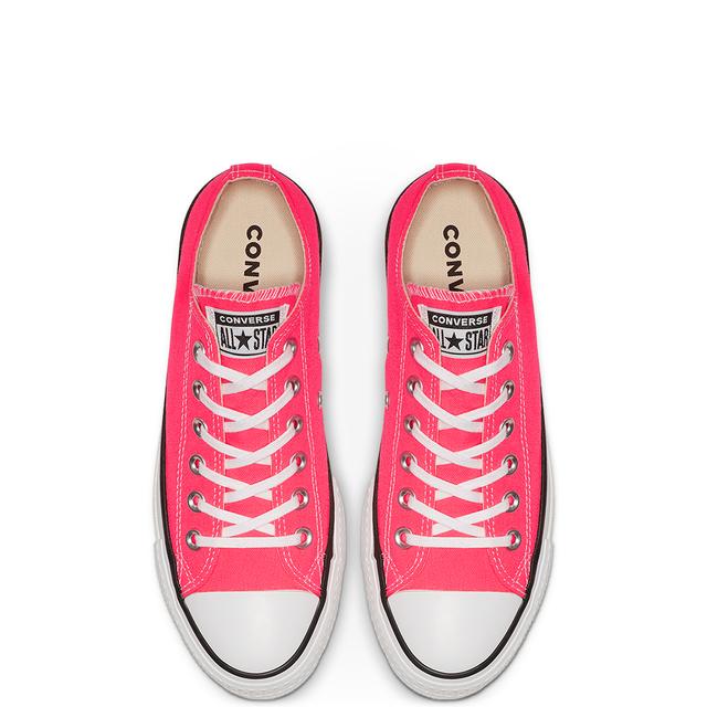 chuck taylor all star clean lift low top