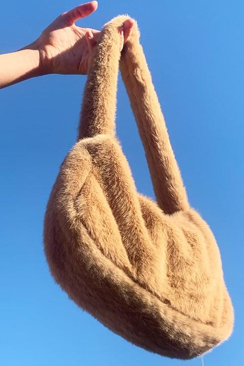 Bolso Fluffy Con Bandolera