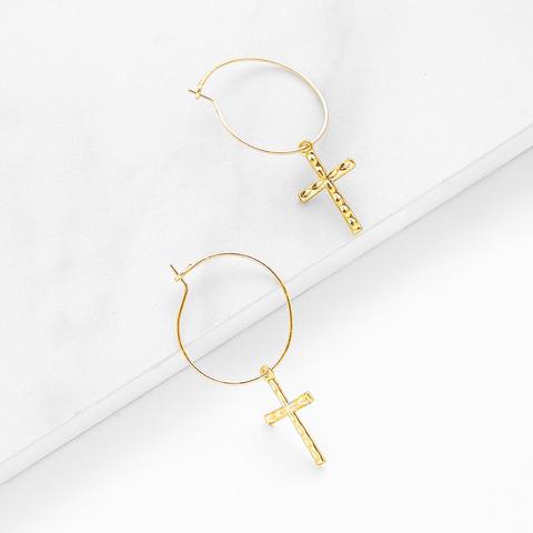 Pendientes Con Diseño De Cruz