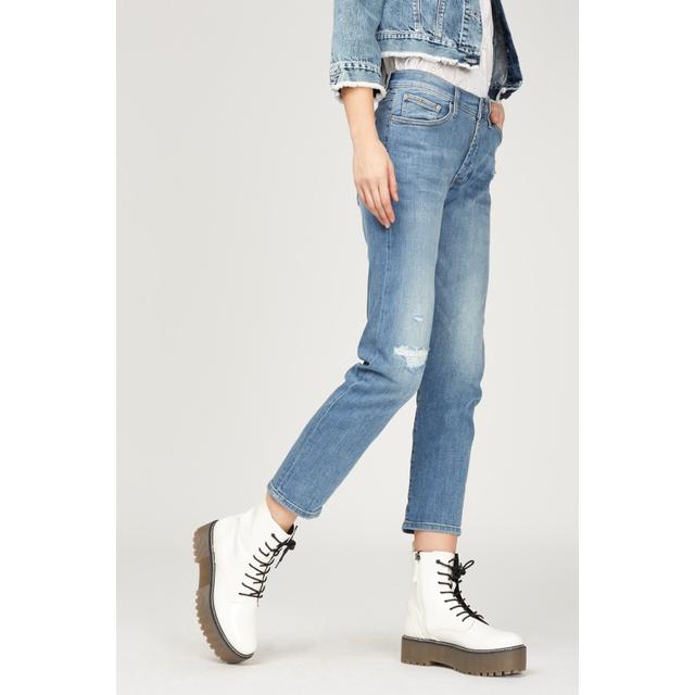 Jamira Wa37 from Gas Jeans on 21 Buttons