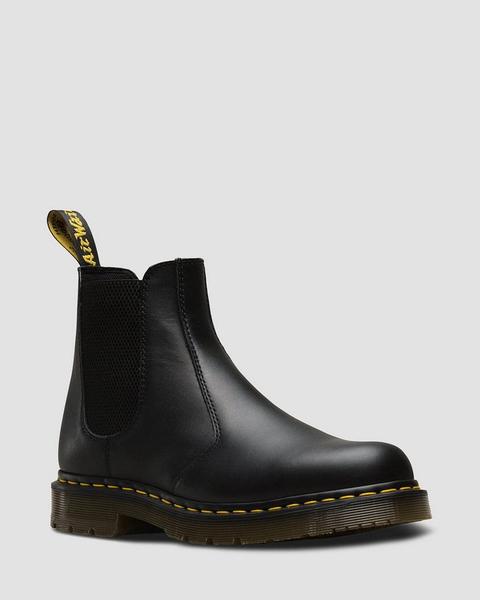 2976 Slip Resistant Chelsea Boots