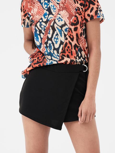 Shorts Hebilla