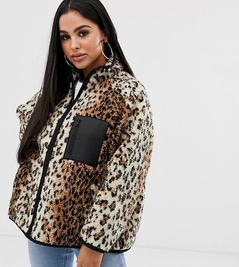 Asos Design Petite - Veste En Polaire À Motif Léopard Et Bordures Contrastantes