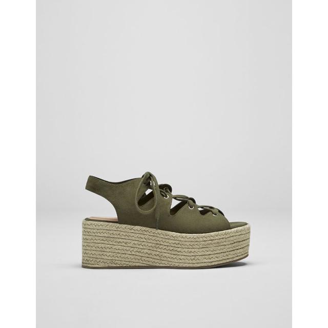 Cuña Yute Acordonada Verde de Pull and Bear en 21 Buttons