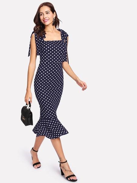 Vestito A Pois Con Fiocco Orlo A Volant