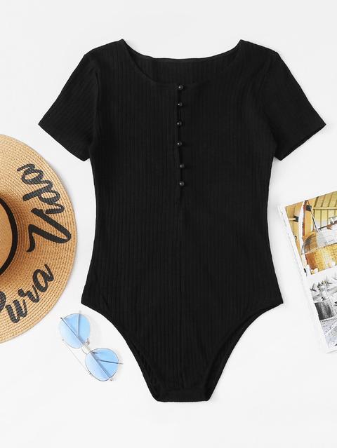 Corpo In Maglia Con Bottoni