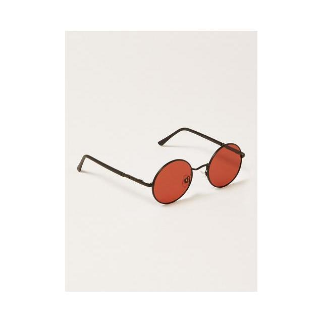 red round sunglasses
