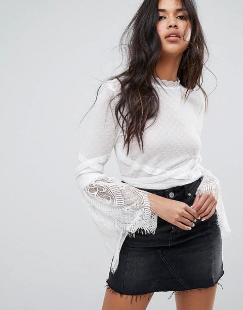 Missguided - Top Corto In Tessuto A Rete A Pallini - Bianco