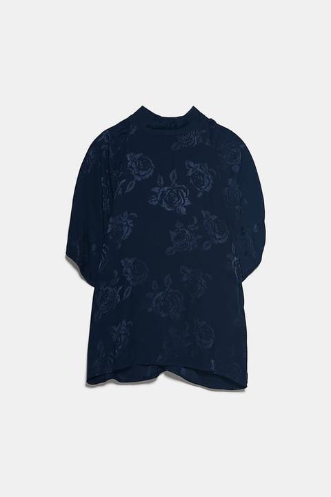 Blusa Jacquard Abullonada