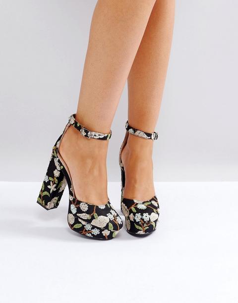 scarpe tacco ricamato