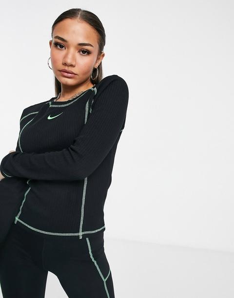 Nike Swoosh Contrast Seam Long Sleeve Top In Black