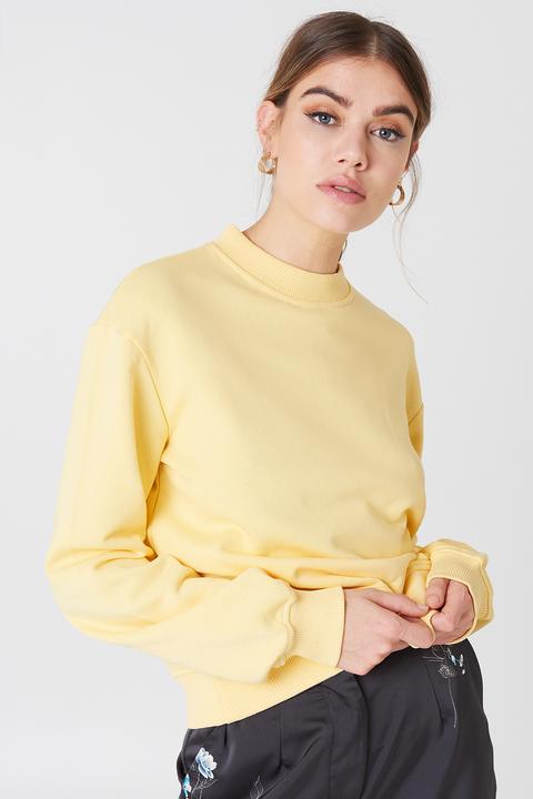 Basic Sweater Yellow