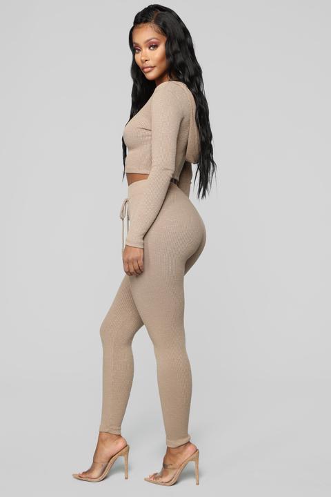 Wanderlust Leggings - Taupe from Fashion Nova on 21 Buttons