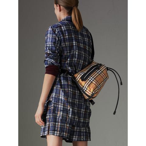 Burberry small vintage check duffle sale