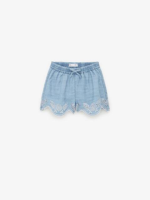 Short Jeans Com Bordados