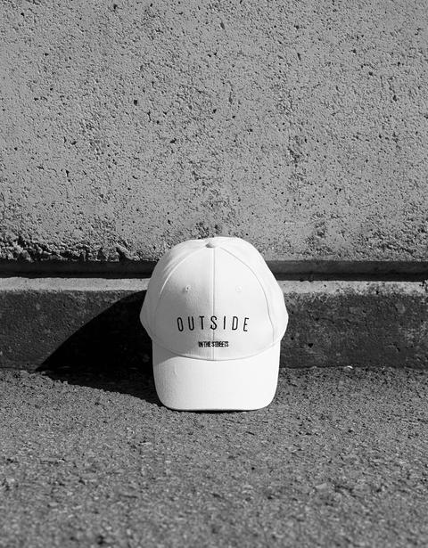 Gorra Texto 'outside'