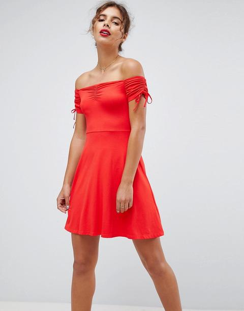 Asos - Vestito Estivo Con Spalle Scoperte E Arricciatura - Rosso