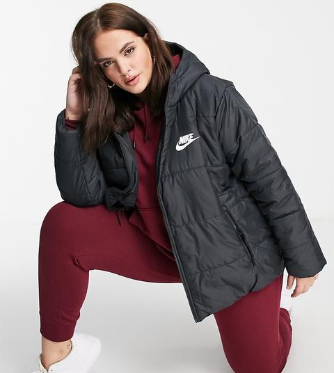 Chaqueta De Talla Grande Negra Acolchada Con Logo En La Espalda De Nike-negro