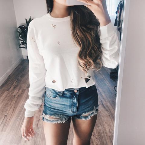 Pablo Distressed Cropped Sweater (white)