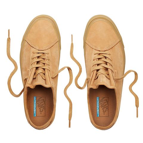 Vans Scarpe Gum Diamo Ni ((gum) Apple Cinnamon/rubber) Uomo Marrone from  Vans on 21 Buttons