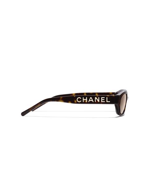 Rectangle Sunglasses from CHANEL on 21 Buttons
