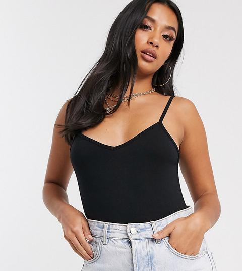 Camiseta De Tirantes Negra Con Cuello En V Ultimate De Asos Design Petite-negro