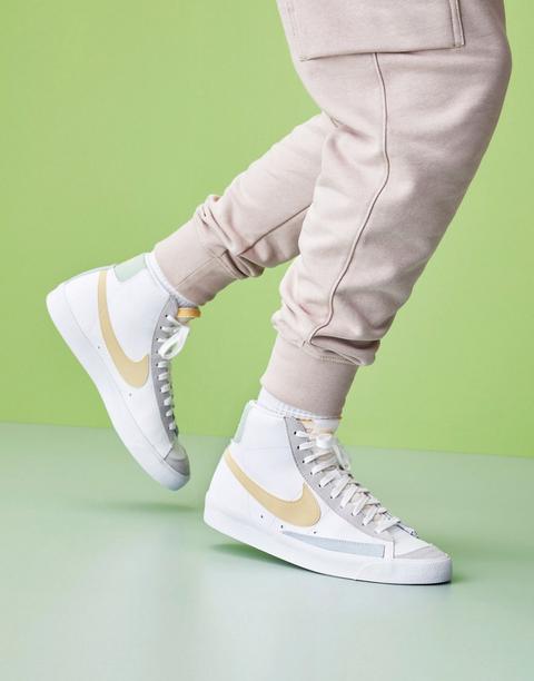 Zapatillas Con Colour Block Vintage En Blanco/multicolor Blazer Mid '77 De Nike