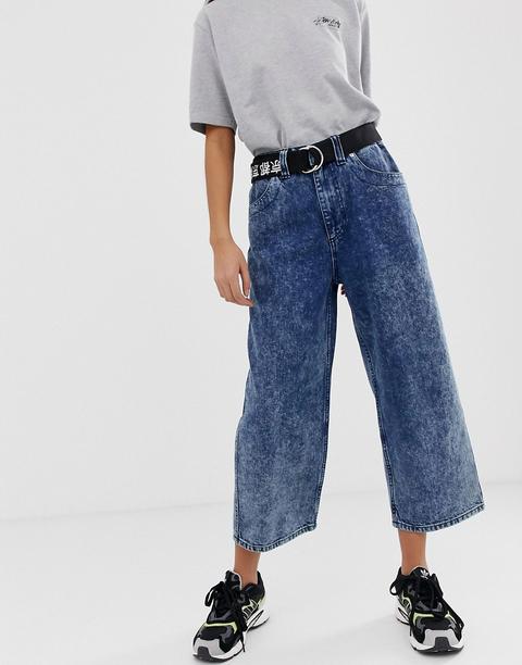 Asos Design - Jeans Cropped A Zampa Con Tasche Posteriori Basse Lavaggio Acido - Blu