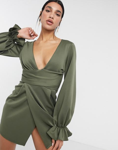 Vestido Corto Caqui Escotado Con Diseño Cruzado Y Mangas Acampanadas De Asos Design-verde