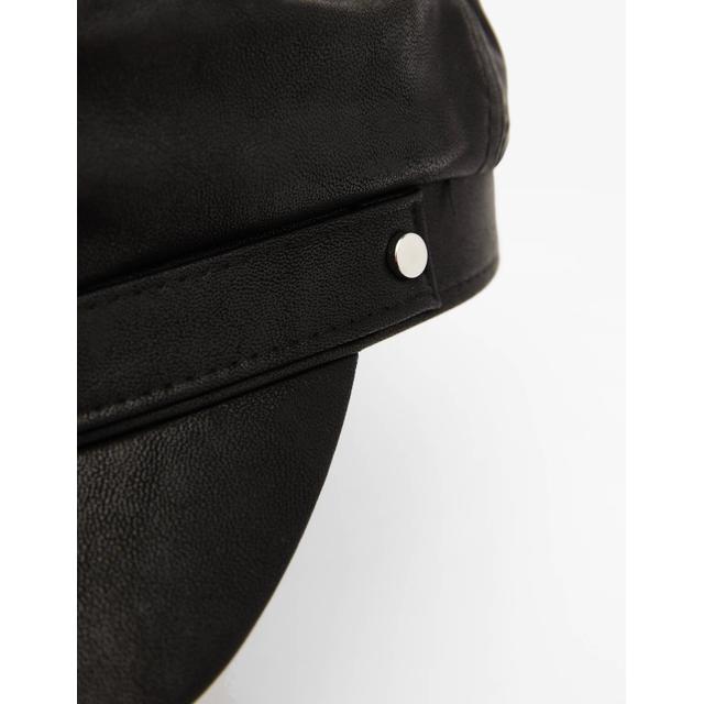 Basco Effetto Pelle from Bershka on 21 Buttons