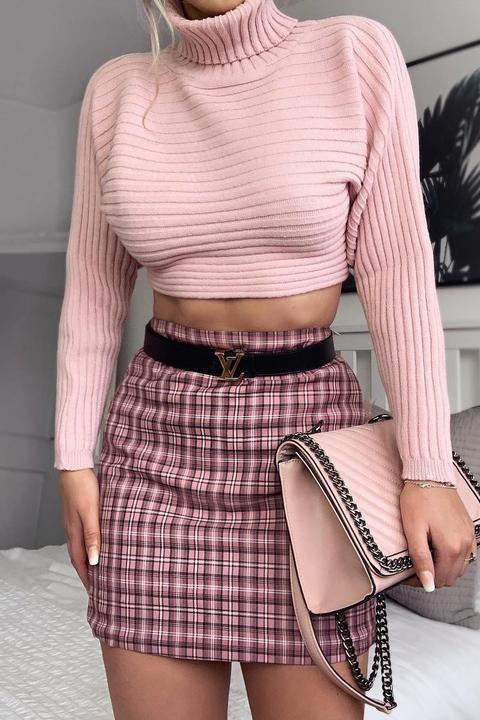 pink bodycon mini skirt