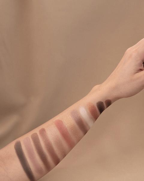 Paleta De Sombras Rebel Gaze Eyeshadow Palette