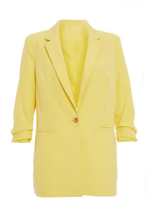 quiz yellow coat