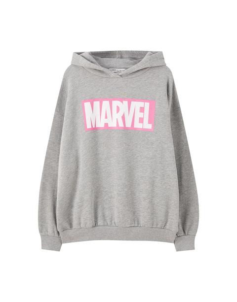 camiseta marvel mujer pull and bear