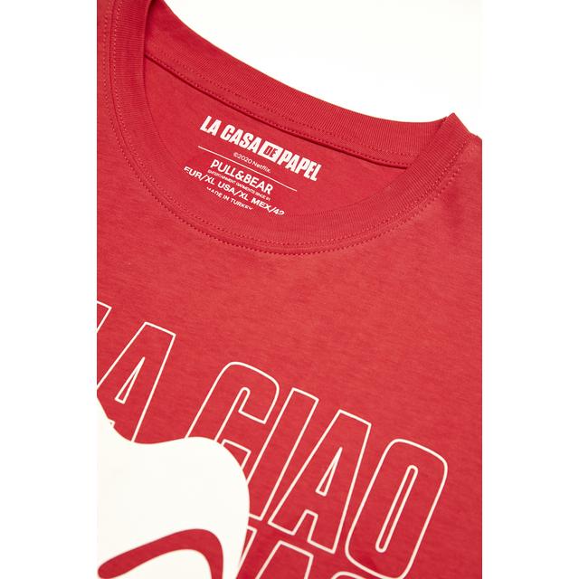 Camiseta la casa de online papel pull and bear