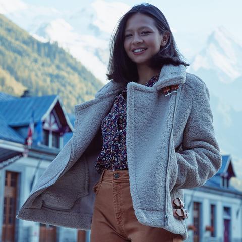 Veste Droite Effet Pelucheux Creme Femme