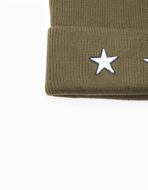 Gorro Detalle Estrellas