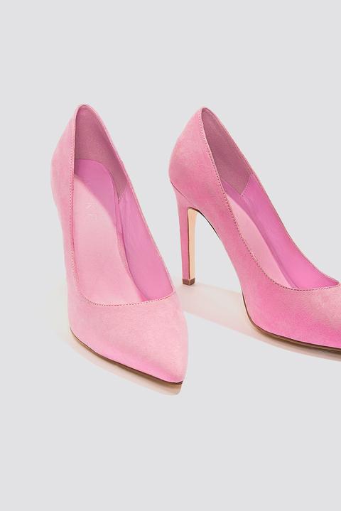 pale pink mid heels